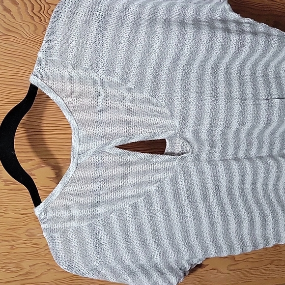 Metallic silver and white striped dolman sleeve tee - Picture 3 of 7